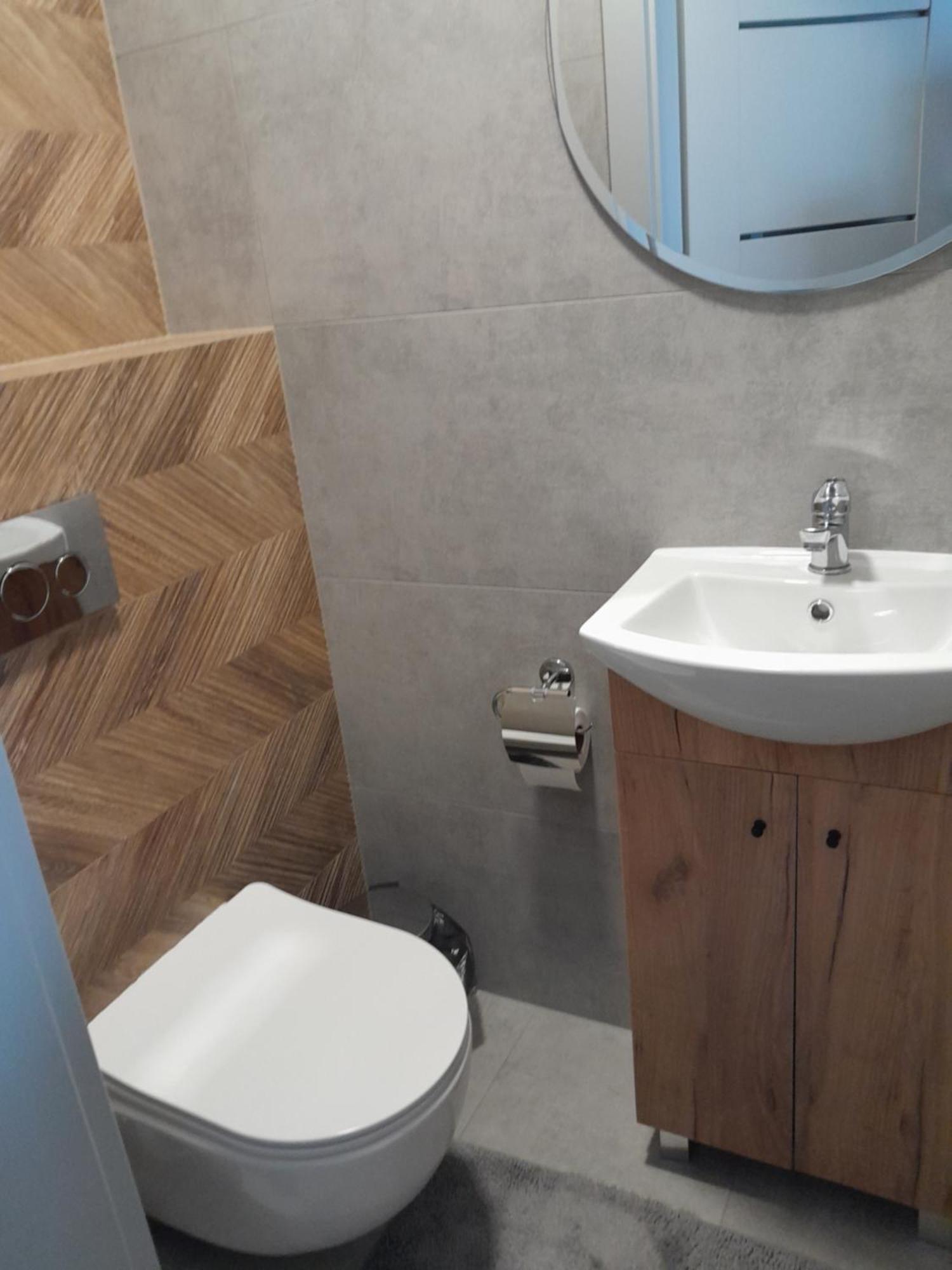 Domek Pod Brzozami Z Jacuzzi ,Grillem I Tarasem Przemyśl Εξωτερικό φωτογραφία